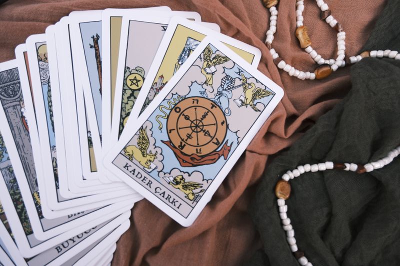 Astrologie blahobytu – hvězdná mapa a tarotové karty